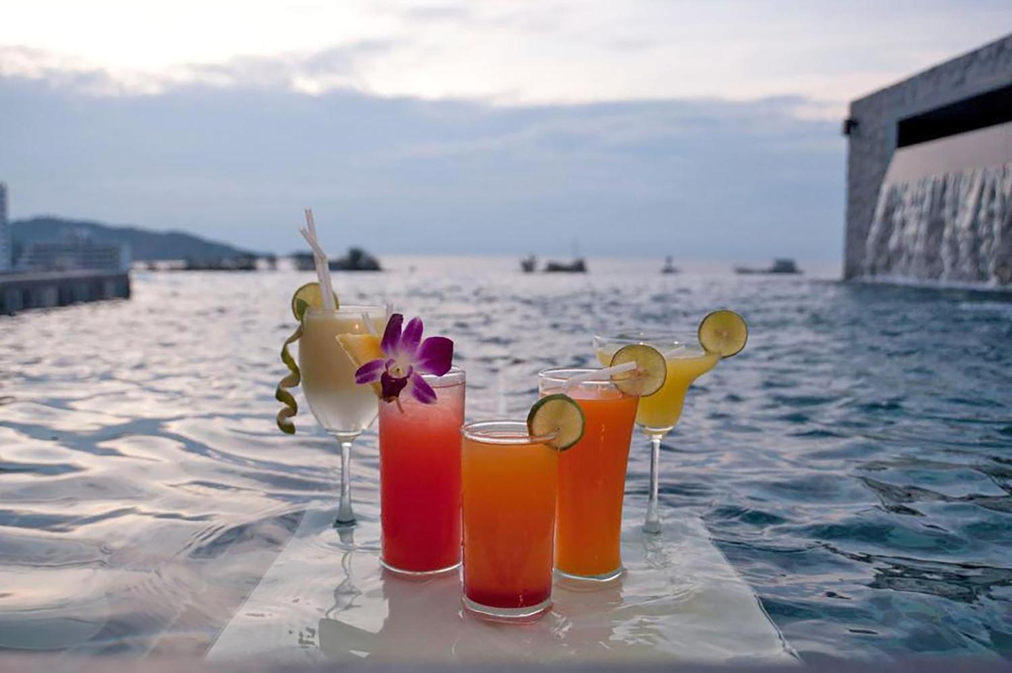 Gu Hotel Patong Пхукет Экстерьер фото