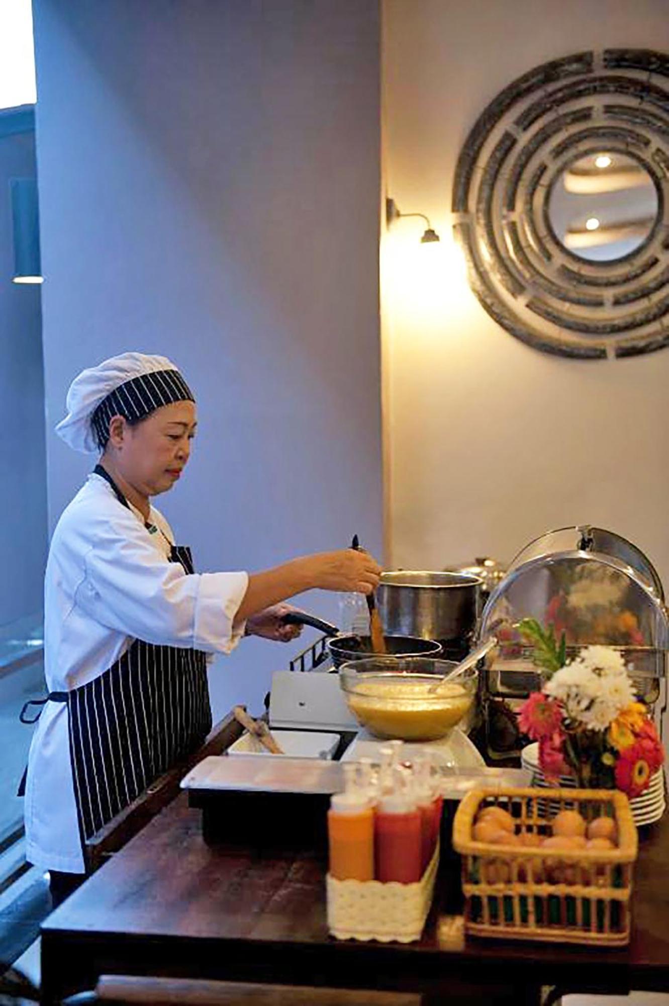 Gu Hotel Patong Пхукет Экстерьер фото